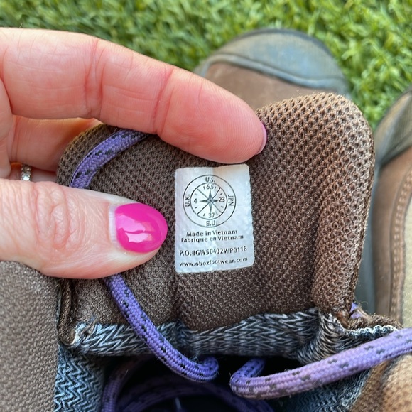Oboz Wind River III Waterproof Hiking Trail Boot Brown Purple lightly used - Picture 6 of 11